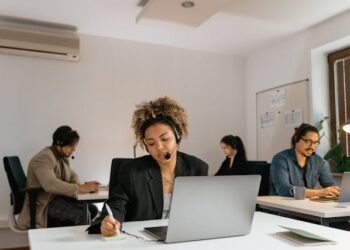 How to avoid collusion with service providers