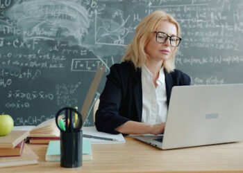 AI Won’t Replace Advisors — But It Will Redefine Their Role